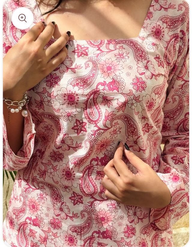 Stylish Sleeveless Square Neck Flared Short Kurti for Girls