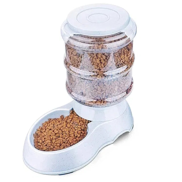 Self-Dispensing Pet Food Dispenser With Large Capacity