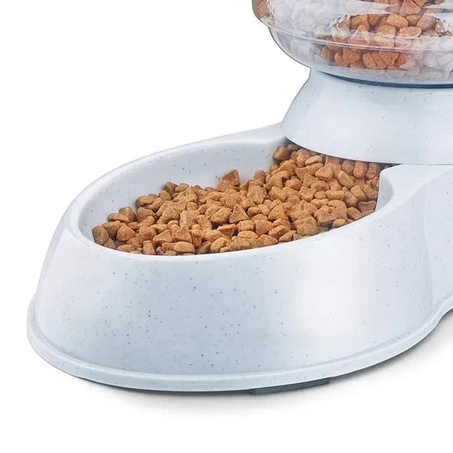 Self-Dispensing Pet Food Dispenser With Large Capacity