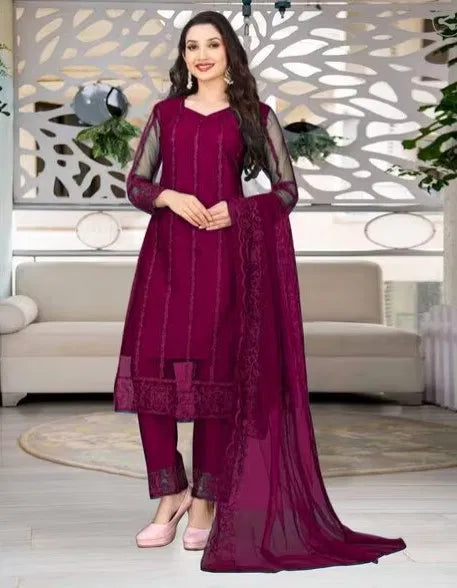 Women Kurta With Dupatta And Bottomwear